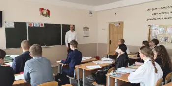Профориентационная встреча "Как поступить в институт пограничных войск?"