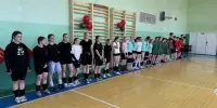 Первенство по волейболу: в духе соперничества и дружбы!